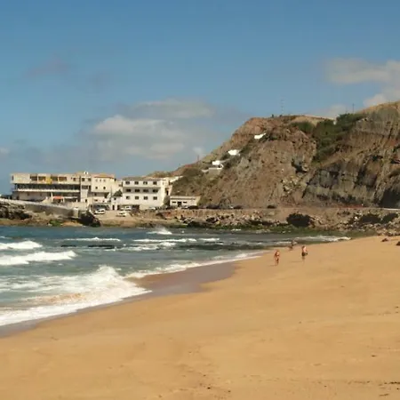 Laurel House Лориньян